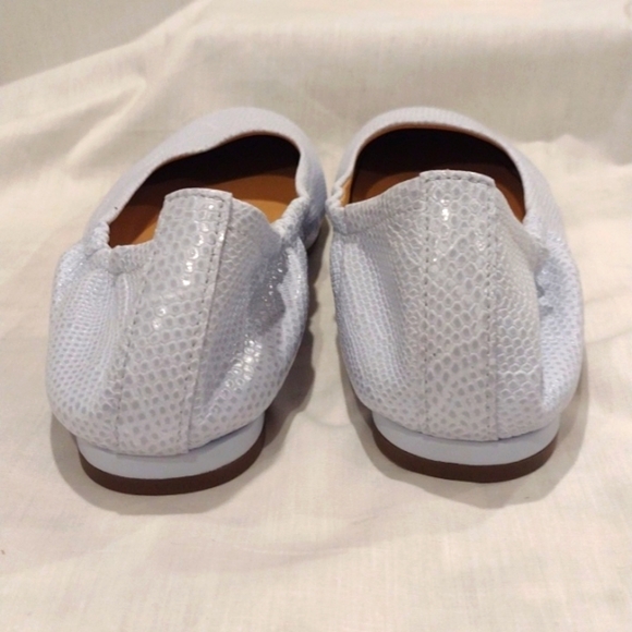 Vionic Alexa Ballet Flat Arctic Ice Serpentine Size 8 NWOT - Picture 5 of 6